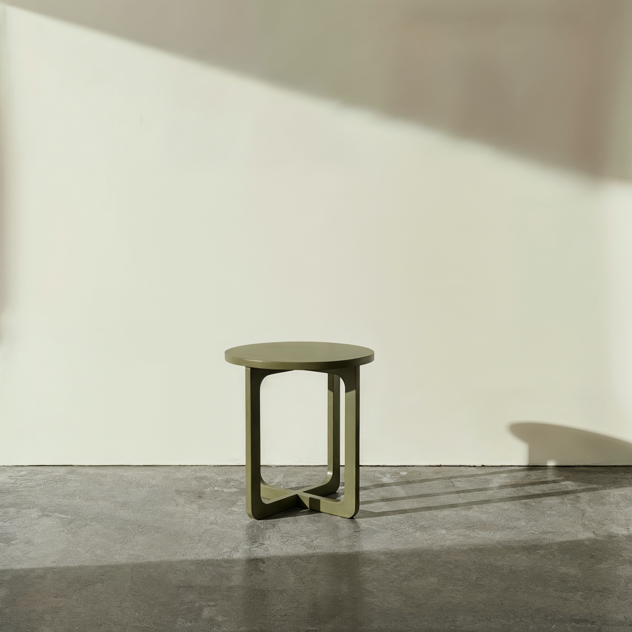RAW Sidetable V1